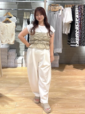 「LOWRYS FARM（ローリーズファーム）の【接触冷感】ベーシックノースリーブ　1043004（Tシャツ/カットソー、ホワイト系）」を使った、nanoさん（レディース・152cm）の夏コーディネート