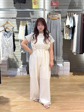 「LOWRYS FARM（ローリーズファーム）のフライスチビＴＥＥ 637055（Tシャツ/カットソー、ホワイト系）」を使った、nanoさん（レディース・152cm）の夏コーディネート