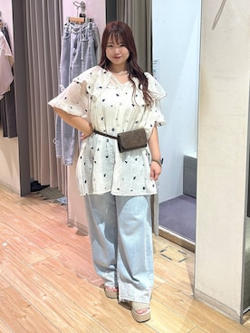 「LOWRYS FARM（ローリーズファーム）のシシュウミニワンピースＳＳ　1046529（ワンピース、ホワイト系）」を使った、nanoさん（レディース・152cm）の夏コーディネート