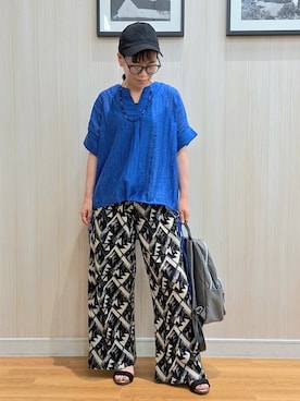 「SHOO・LA・RUE（シューラルー）の【体型カバー/洗濯機可】インせず着られる スキッパー裾リボンブラウス（シャツ/ブラウス、ブルー系）」を使った、さおさん（レディース・154cm）の春コーディネート