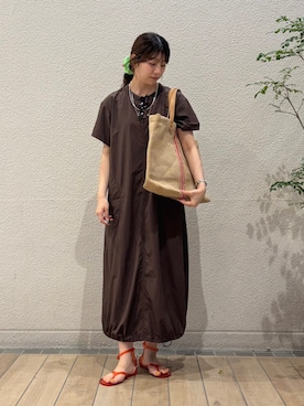 「TARANGO（タランゴ）のアイテム」を使った、鞠子さん（レディース・158cm）の夏コーディネート