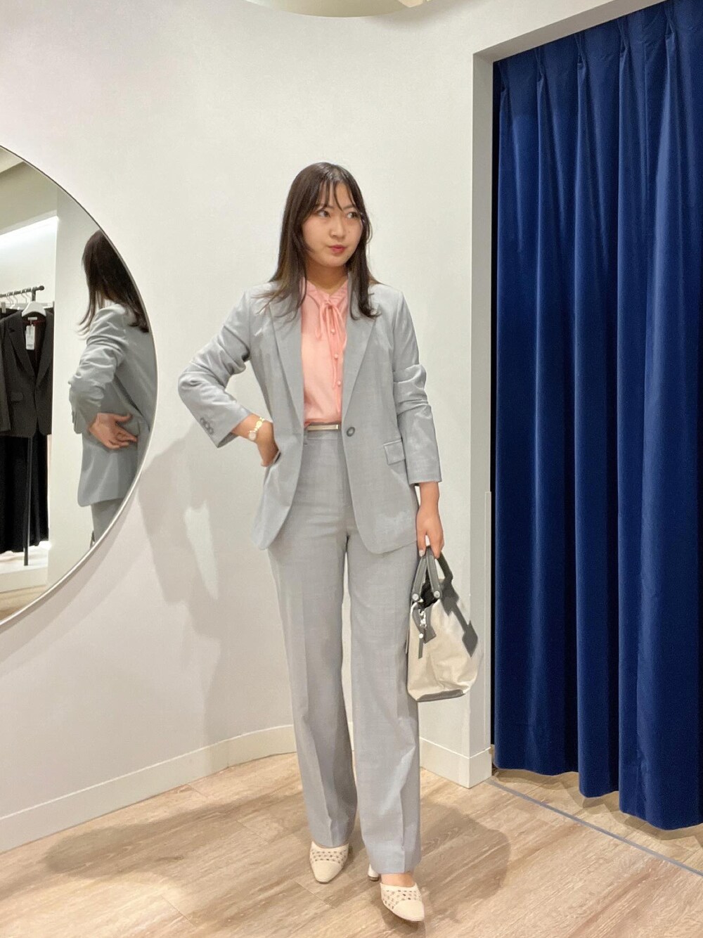 めいめい🐑(ノーリーズ神戸大丸店)｜NOLLEY'S Sophiのシャツ
