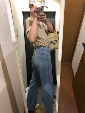「アイテム（トップス）」を使った、ゆうたろうさん（メンズ・174cm）の春コーディネート