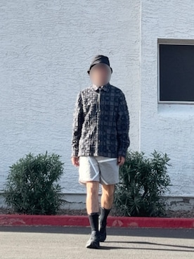 「On（オン）のアイテム」を使った、Kith Su Kithさん（メンズ・160cm）の春コーディネート