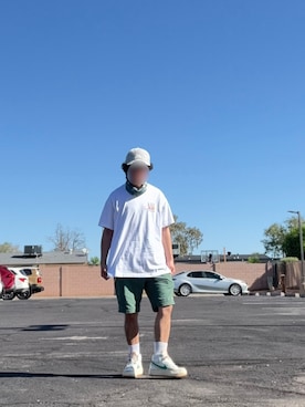「アイテム（マフラー）」を使った、Kith Su Kithさん（メンズ・160cm・30代）の夏コーディネート