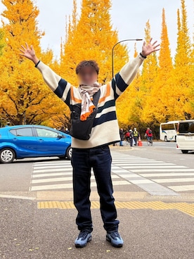 「アイテム（ストール/ショール）」を使った、Kith Su Kithさん（メンズ・160cm）の秋コーディネート