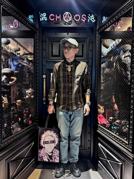 「アイテム（アナログ腕時計）」を使った、SAM LINさん（メンズ・170cm）の冬コーディネート