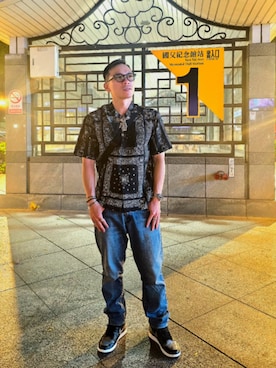 「アイテム（付け襟）」を使った、SAM LINさん（メンズ・170cm）の秋コーディネート