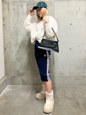 「アディダスオリジナルス」｜「アイテム（ニット/セーター）」を使った、HMさん（レディース・157cm）の秋コーディネート
