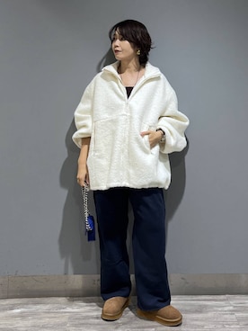 「アイテム（スリッポン）」を使った、Aoさん（レディース・161cm・30代）の秋コーディネート