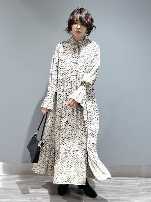 セール】フリルティアードワンピース（ワンピース）｜A part by