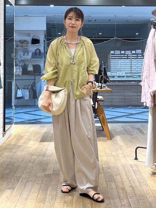 新品！アパートバイローリーズシアーブルゾンアイボリー 新品！アパートバイローリーズシアーブルゾンアイボリー 新品