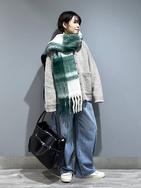 「アイテム（マフラー、グリーン系）」を使った、Aoさん（レディース・161cm）の秋コーディネート