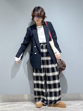 「アイテム（スリッポン）」を使った、Aoさん（レディース・161cm・30代）の秋コーディネート