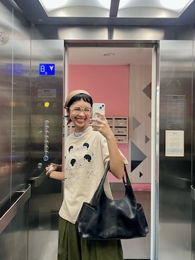 「アイテム（ショルダーバッグ）」を使った、lalaisbさん（レディース・167cm）の秋コーディネート