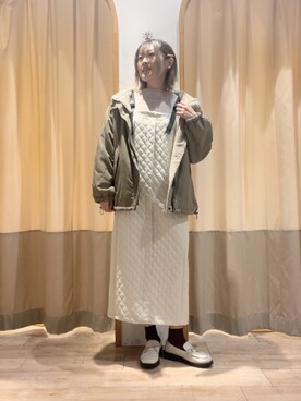 「冬」｜「アイテム（ノーカラージャケット）」を使った、ameさん（レディース・160cm）の冬コーディネート
