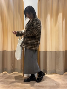 「Samansa Mos2 blue（サマンサモスモスブルー）のアイテム（その他アウター）」を使った、ameさん（レディース・160cm）の秋コーディネート