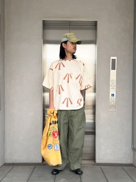 「UNION（UNION TOKYO）（ユニオン）のUNION TOKYO DALY SS TEE ユニオントーキョー Tシャツ（Tシャツ/カットソー、ベージュ系）」を使った、 UNION TOKYO さん（メンズ・183cm）の夏コーディネート