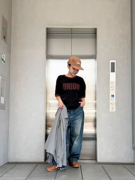 「UNION（UNION TOKYO）（ユニオン）のUNION TOKYO BIG LOGO RINGER TEE ユニオントーキョー Tシャツ（Tシャツ/カットソー、ブラウン系）」を使った、 UNION TOKYO さん（メンズ・183cm）の夏コーディネート