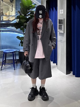 「PAGEBOY（ページボーイ）の<高畠百加着用アイテム>プラットチャンキースニーカー（スニーカー、ブラック系）」を使った、Suzuka さん（レディース・158cm）の春コーディネート