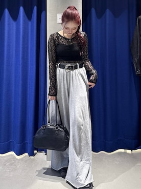 「アイテム（スウェットパンツ）」を使った、Suzuka さん（レディース・158cm・20代）の秋コーディネート