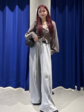 「PAGEBOY（ページボーイ）のサイドタックルーズウラケパンツ/イージーパンツ【4color・2size】（スウェットパンツ）」を使った、Suzuka さん（レディース・158cm）の秋コーディネート