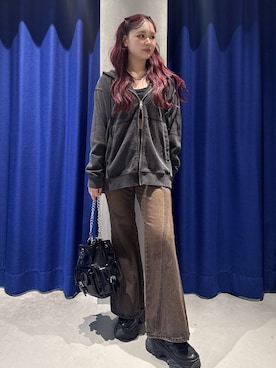 「アイテム（キャミソール）」を使った、Suzuka さん（レディース・158cm・20代）の秋コーディネート