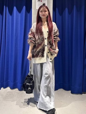 「PAGEBOY（ページボーイ）のサイドタックルーズウラケパンツ/イージーパンツ【4color・2size】（スウェットパンツ）」を使った、Suzuka さん（レディース・158cm）の秋コーディネート