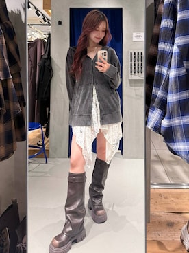 「アイテム（パーカー）」を使った、Suzuka さん（レディース・158cm・20代）の夏コーディネート