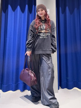 「アイテム（スウェット）」を使った、Suzuka さん（レディース・158cm・20代）の秋コーディネート