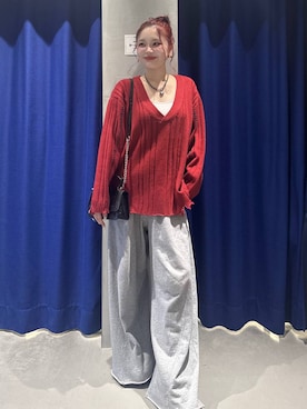 「アイテム（スウェットパンツ）」を使った、Suzuka さん（レディース・158cm・20代）の秋コーディネート