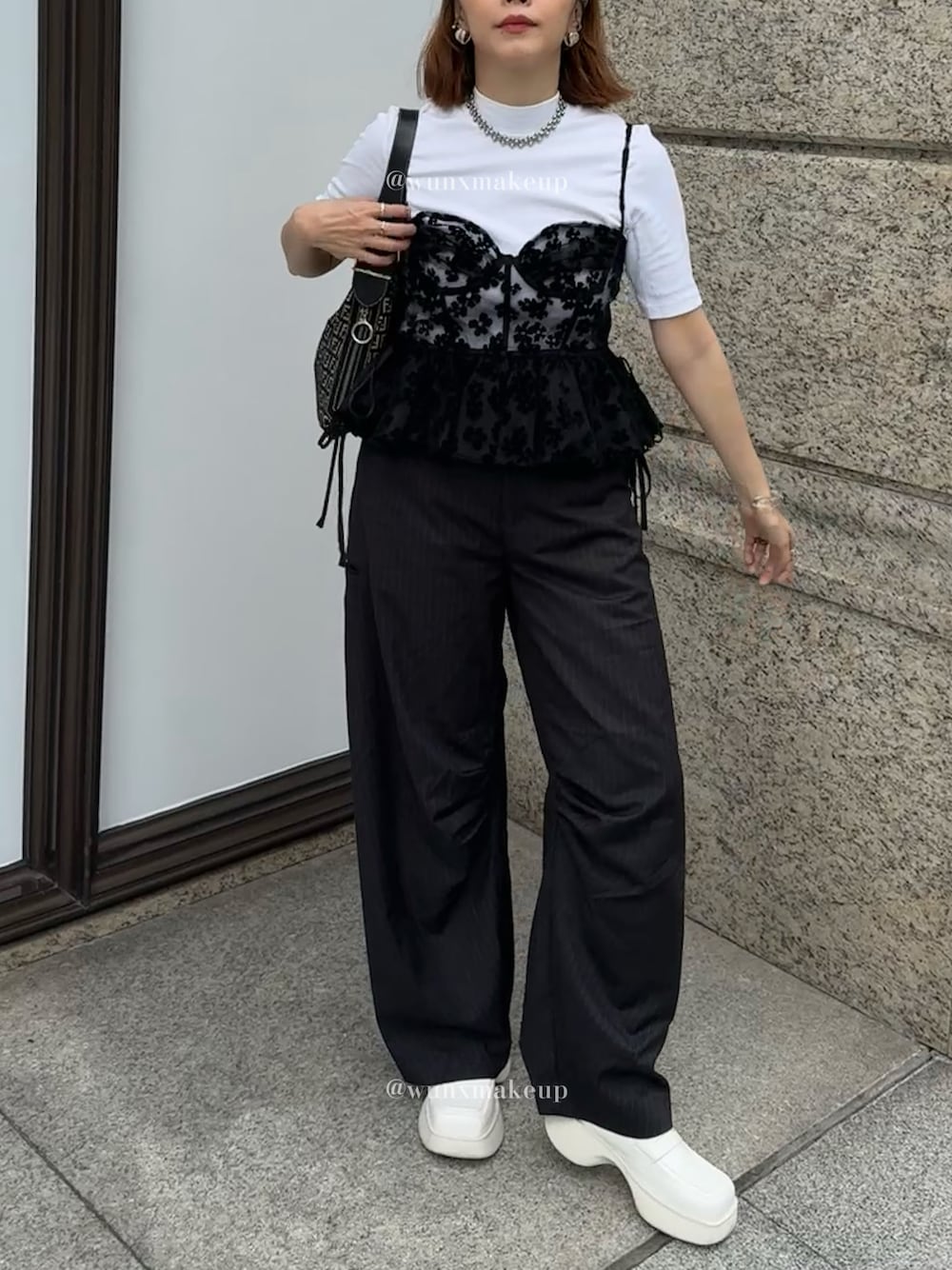 「Knuth Marfのアイテム（パンツ、ブラック系）」を使った、wunnnnnnnさん（レディース・159cm）の冬コーディネートの1枚目の写真