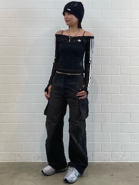 「adidas（アディダス）のレース バルドー トップ / アディダスオリジナルス adidas Originals（Tシャツ/カットソー、ブラック系）」を使った、MNさん（レディース・161cm）の春コーディネート