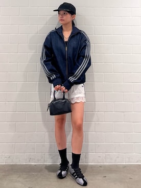 「adidas（アディダス）のアイテム（ジャージ）」を使った、MNさん（レディース・161cm）の秋コーディネート
