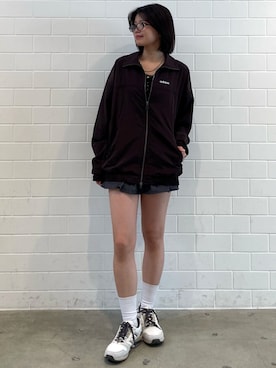 「adidas（アディダス）のZX 8000（シューズ、ベージュ系）」を使った、MNさん（レディース・161cm）の春コーディネート