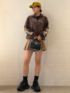 「アイテム（ジャージ）」を使った、MNさん（レディース・161cm）の秋コーディネート