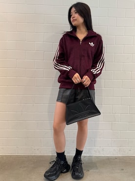 「アイテム（ジャージ）」を使った、MNさん（レディース・161cm）の秋コーディネート