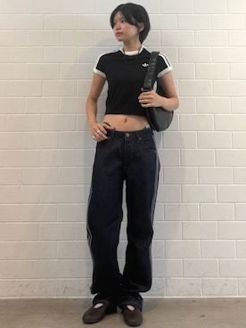 「adidas（アディダス）のアディカラー ムーン バッグ メタリック / アディダスオリジナルス adidas Originals（ショルダーバッグ、ブラック系）」を使った、MNさん（レディース・161cm）の夏コーディネート