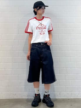 「adidas（アディダス）のファイヤーバード アディカラー ジョーツ ミッドライズ ストレートレッグ / ハーフパンツ / アディダスオリジナルス adidas Originals（デニムパンツ、ブルー系）」を使った、MNさん（レディース・161cm）の夏コーディネート
