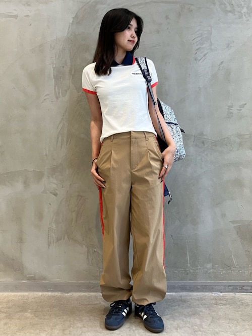 アディダス オリジナルス × リバティ・ロンドン バックパック