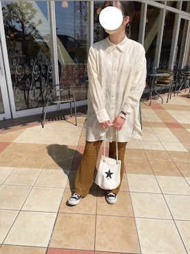 「CONVERSE（コンバース）のアイテム（ハンドバッグ）」を使った、なるち.さん（レディース・152cm）の春コーディネート