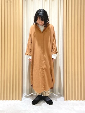 「花柄パンツ」｜あさいまりこさん（レディース・151cm）の秋コーディネート