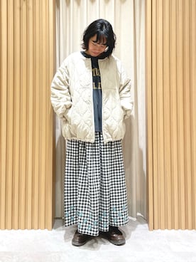 「刺繍」｜「アイテム（ローファー）」を使った、あさいまりこさん（レディース・151cm）の秋コーディネート