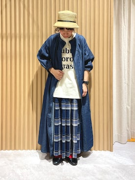 「Samansa Mos2（サマンサ モスモス）のロゴ刺繍Tシャツ（Tシャツ/カットソー）」を使った、あさいまりこさん（レディース・151cm）の春コーディネート