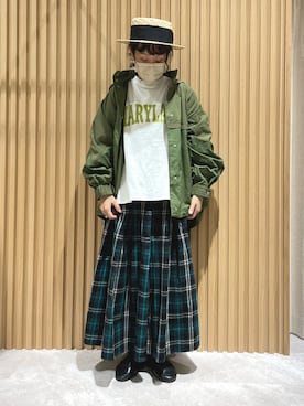 「サマンサ モスモス(Samansa Mos2)」｜「アイテム（マウンテンパーカー）」を使った、あさいまりこさん（レディース・151cm）の春コーディネート