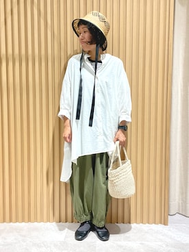 「むぎわら帽子」｜「アイテム（チュニック）」を使った、あさいまりこさん（レディース・151cm）の夏コーディネート