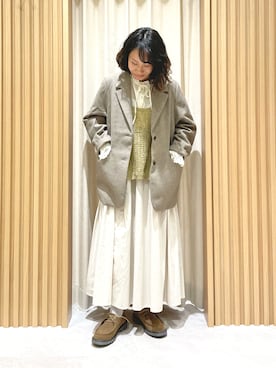 「チロリアンシューズ」｜「アイテム（ジャケット/アウター）」を使った、あさいまりこさん（レディース・151cm）の秋コーディネート