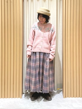 「刺繍」｜「アイテム（ローファー）」を使った、あさいまりこさん（レディース・151cm）の秋コーディネート