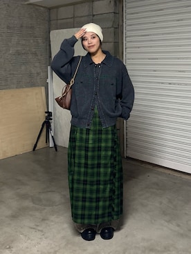 「GEVACO（ゲバコ）のアイテム」を使った、たけさきさん（レディース・160cm）の冬コーディネート