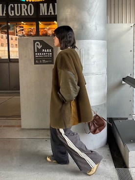 「etsinta（エシンタ）のアイテム」を使った、たけさきさん（レディース・160cm）の冬コーディネート